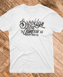 Mockup Urban T Shirt