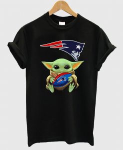 Star Wars Baby Yoda hug Philadelphia T shirt