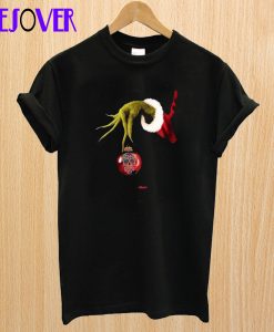 Grinch’s Hand Holds Skull T-Shirt