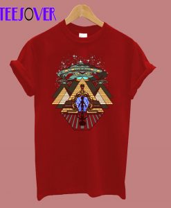 Alien Abduction Egyptian Pyramids T-Shirt