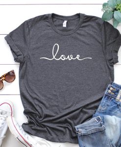 Love t-shirt