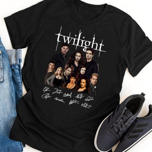 The Twilight Saga Characters Full Signed t-shirt