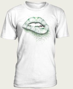 Lip Biting Glitter Effect Celtic Football t-shirt