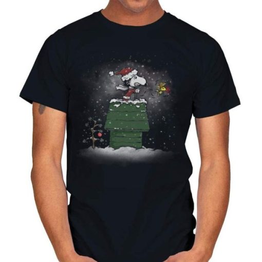 Snoopy with this Christmas t-shirt